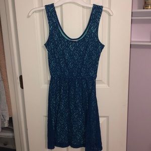 Women’s dress